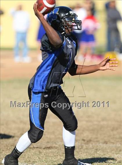 Thumbnail 1 in Faith Baptist @ Windward (CIF SS D1 8-Man Playoffs) photogallery.