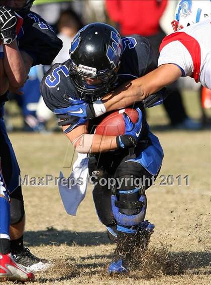 Thumbnail 2 in Faith Baptist @ Windward (CIF SS D1 8-Man Playoffs) photogallery.