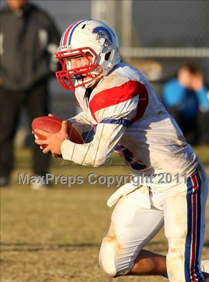 Thumbnail 2 in Faith Baptist @ Windward (CIF SS D1 8-Man Playoffs) photogallery.