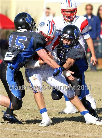 Thumbnail 2 in Faith Baptist @ Windward (CIF SS D1 8-Man Playoffs) photogallery.