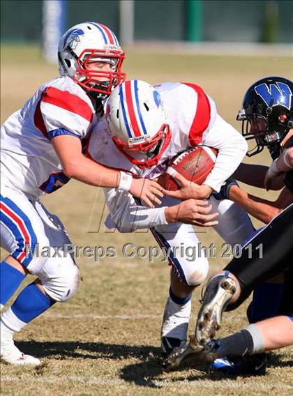 Thumbnail 1 in Faith Baptist @ Windward (CIF SS D1 8-Man Playoffs) photogallery.