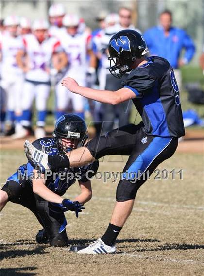Thumbnail 1 in Faith Baptist @ Windward (CIF SS D1 8-Man Playoffs) photogallery.