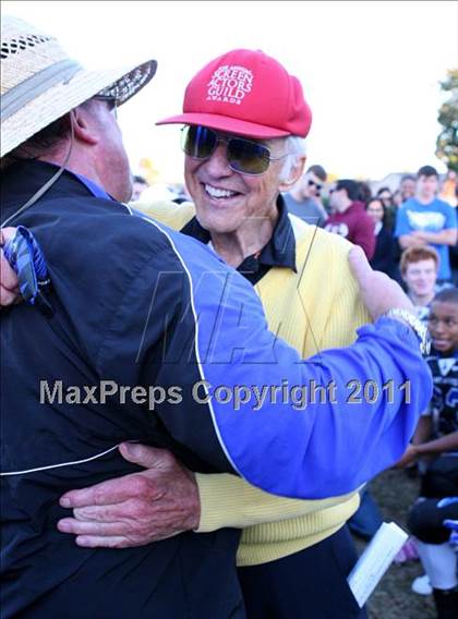 Thumbnail 3 in Faith Baptist @ Windward (CIF SS D1 8-Man Playoffs) photogallery.