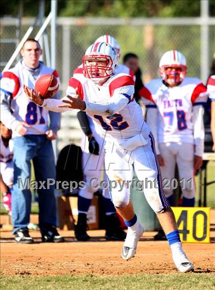 Thumbnail 2 in Faith Baptist @ Windward (CIF SS D1 8-Man Playoffs) photogallery.