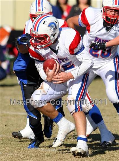 Thumbnail 1 in Faith Baptist @ Windward (CIF SS D1 8-Man Playoffs) photogallery.