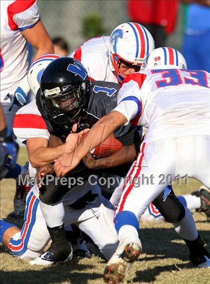 Thumbnail 3 in Faith Baptist @ Windward (CIF SS D1 8-Man Playoffs) photogallery.