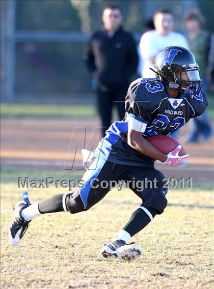 Thumbnail 2 in Faith Baptist @ Windward (CIF SS D1 8-Man Playoffs) photogallery.