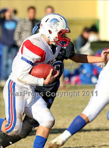 Thumbnail 1 in Faith Baptist @ Windward (CIF SS D1 8-Man Playoffs) photogallery.
