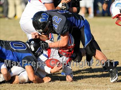 Thumbnail 2 in Faith Baptist @ Windward (CIF SS D1 8-Man Playoffs) photogallery.