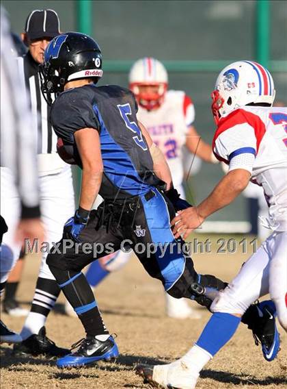 Thumbnail 1 in Faith Baptist @ Windward (CIF SS D1 8-Man Playoffs) photogallery.