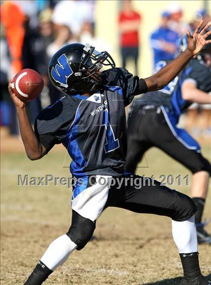 Thumbnail 3 in Faith Baptist @ Windward (CIF SS D1 8-Man Playoffs) photogallery.