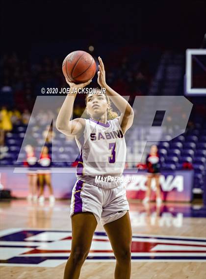 Thumbnail 1 in Sahuaro @ Sabino (MLK Basketball Classic) photogallery.