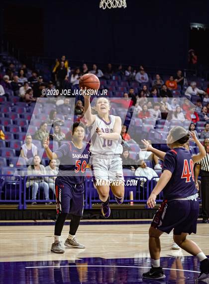 Thumbnail 3 in Sahuaro @ Sabino (MLK Basketball Classic) photogallery.