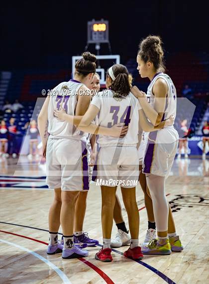 Thumbnail 3 in Sahuaro @ Sabino (MLK Basketball Classic) photogallery.