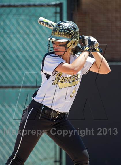 Thumbnail 1 in Junction vs. Three Rivers (Region IV Area Playoffs) photogallery.
