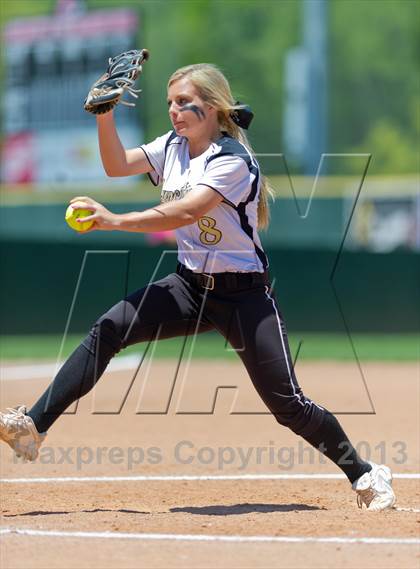 Thumbnail 2 in Junction vs. Three Rivers (Region IV Area Playoffs) photogallery.