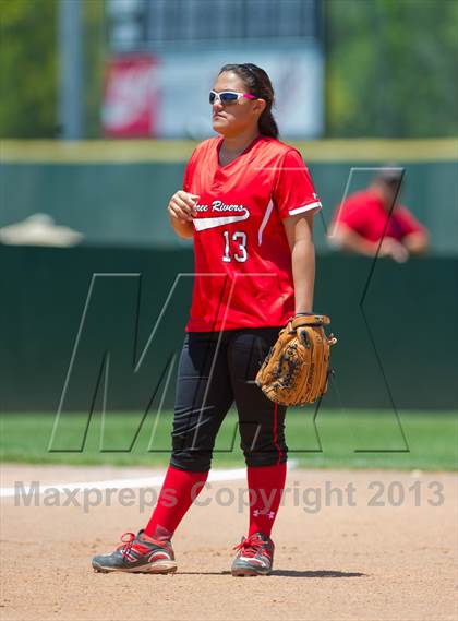 Thumbnail 1 in Junction vs. Three Rivers (Region IV Area Playoffs) photogallery.