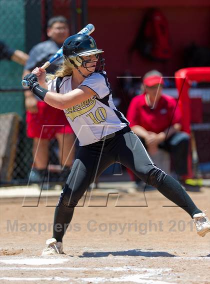 Thumbnail 2 in Junction vs. Three Rivers (Region IV Area Playoffs) photogallery.