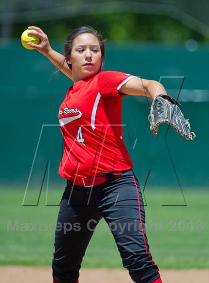 Thumbnail 2 in Junction vs. Three Rivers (Region IV Area Playoffs) photogallery.