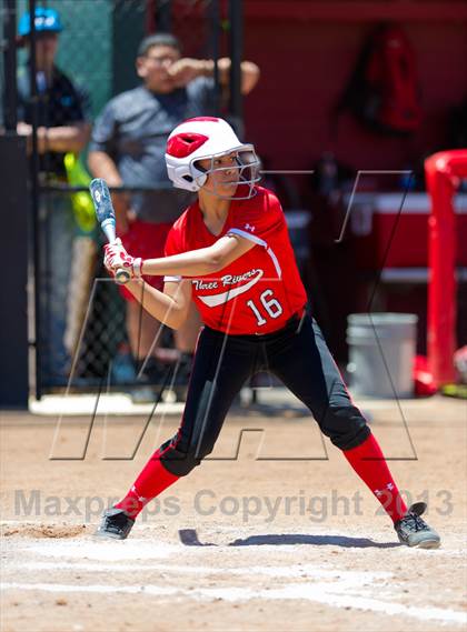 Thumbnail 1 in Junction vs. Three Rivers (Region IV Area Playoffs) photogallery.