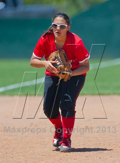 Thumbnail 2 in Junction vs. Three Rivers (Region IV Area Playoffs) photogallery.