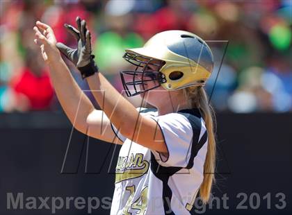 Thumbnail 1 in Junction vs. Three Rivers (Region IV Area Playoffs) photogallery.