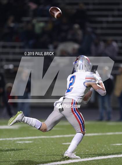 Thumbnail 2 in Westlake vs Bowie  photogallery.