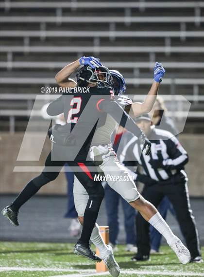 Thumbnail 1 in Westlake vs Bowie  photogallery.