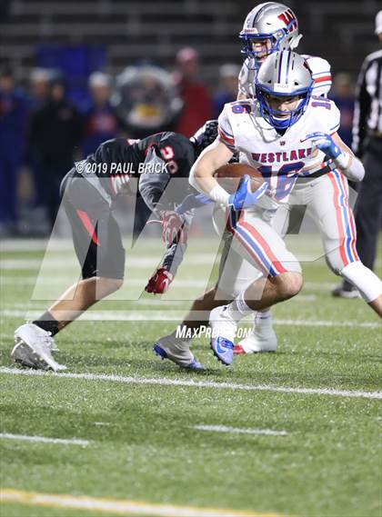 Thumbnail 2 in Westlake vs Bowie  photogallery.