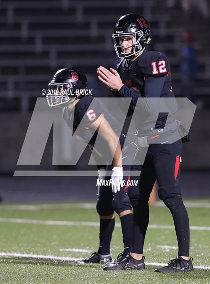 Thumbnail 1 in Westlake vs Bowie  photogallery.
