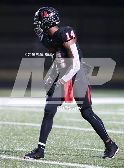 Thumbnail 2 in Westlake vs Bowie  photogallery.