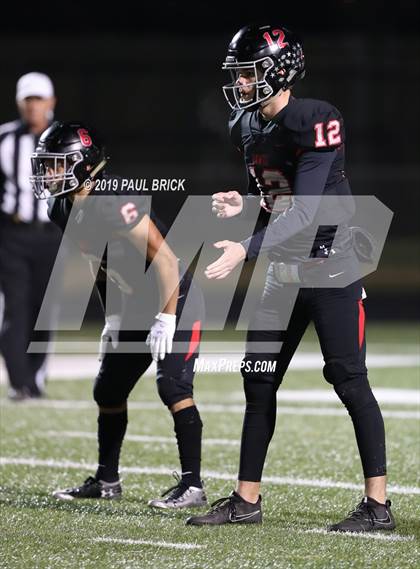 Thumbnail 3 in Westlake vs Bowie  photogallery.