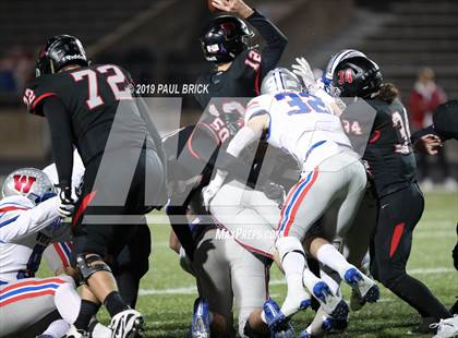 Thumbnail 2 in Westlake vs Bowie  photogallery.