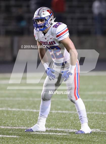 Thumbnail 2 in Westlake vs Bowie  photogallery.