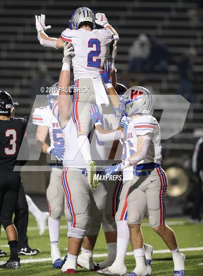 Thumbnail 2 in Westlake vs Bowie  photogallery.