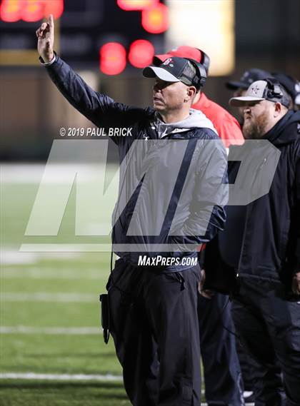Thumbnail 2 in Westlake vs Bowie  photogallery.