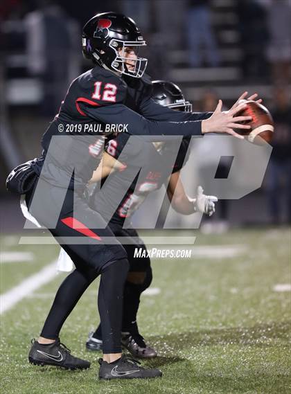 Thumbnail 1 in Westlake vs Bowie  photogallery.