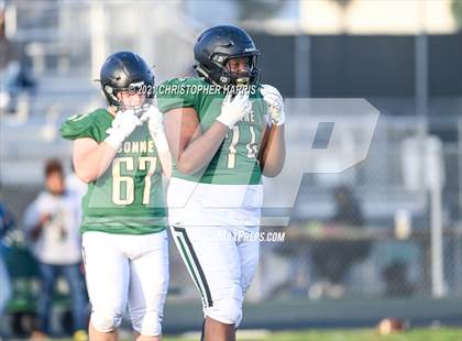 Thumbnail 3 in Santee @ Narbonne (CIF LACS Round 1 DIII Playoff) photogallery.