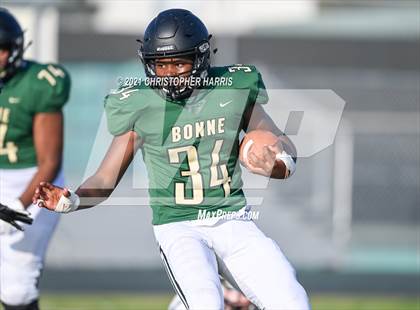 Thumbnail 2 in Santee @ Narbonne (CIF LACS Round 1 DIII Playoff) photogallery.