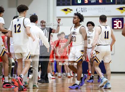 Thumbnail 2 in St. Christopher's vs Highland (VISAA Division I State Quarterfinals) photogallery.