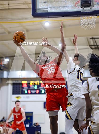 Thumbnail 2 in St. Christopher's vs Highland (VISAA Division I State Quarterfinals) photogallery.
