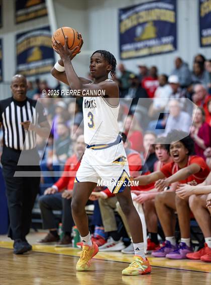 Thumbnail 2 in St. Christopher's vs Highland (VISAA Division I State Quarterfinals) photogallery.