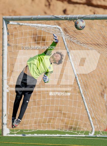 Thumbnail 1 in Somerset Sky Pointe vs Virgin Valley (JV Team Bulldog Invitational) photogallery.