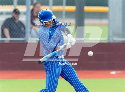 Thumbnail 2 in Somerset vs. Tuloso-Midway (UIL 4A Area Playoffs) photogallery.