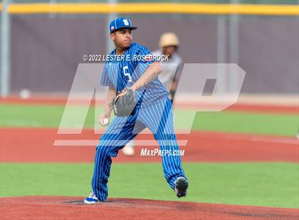 Thumbnail 1 in Somerset vs. Tuloso-Midway (UIL 4A Area Playoffs) photogallery.