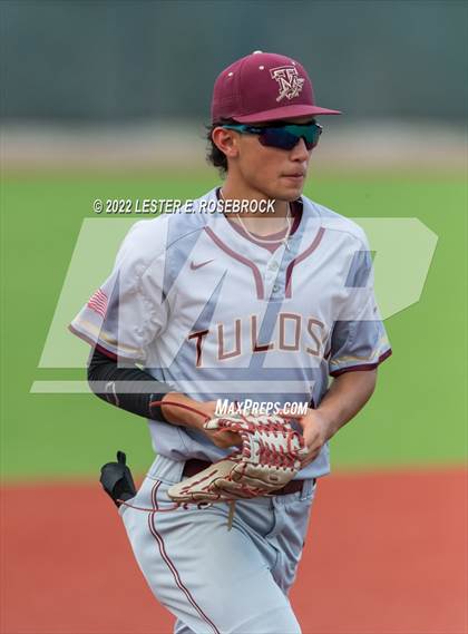 Thumbnail 2 in Somerset vs. Tuloso-Midway (UIL 4A Area Playoffs) photogallery.