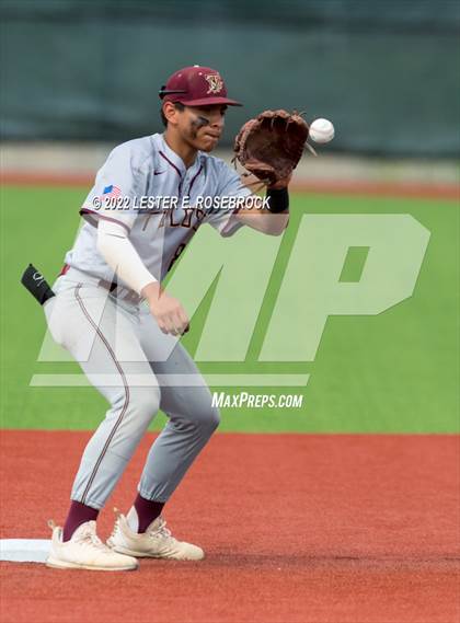 Thumbnail 3 in Somerset vs. Tuloso-Midway (UIL 4A Area Playoffs) photogallery.