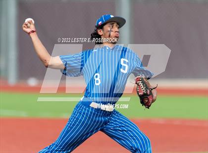 Thumbnail 2 in Somerset vs. Tuloso-Midway (UIL 4A Area Playoffs) photogallery.