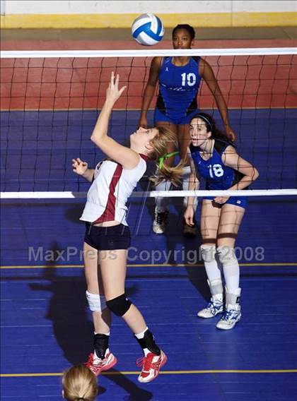 Thumbnail 3 in Eden vs. Hudson (NYSPHSAA Class B Final) photogallery.