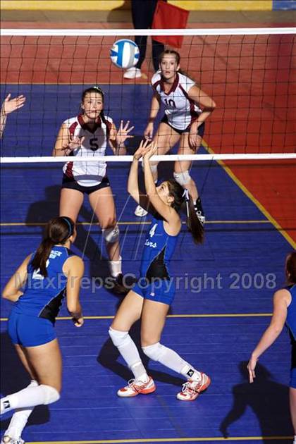 Thumbnail 2 in Eden vs. Hudson (NYSPHSAA Class B Final) photogallery.